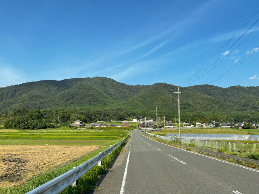 亀岡市千歳町千歳の景色